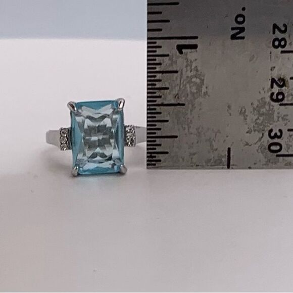 New in, no tags, fashion jewellery, rhodium plated, blue topaz & clear CZ sz 7 - Picture 7 of 13